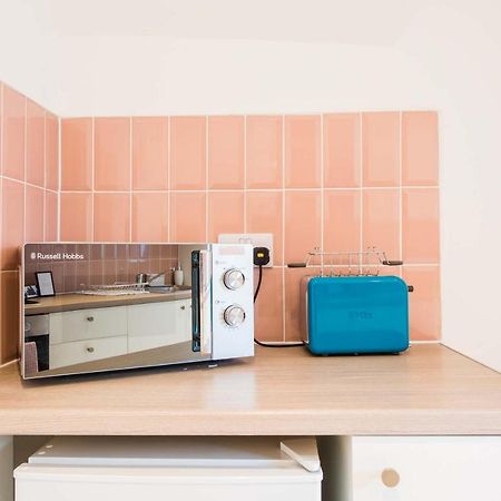 1 Bed Central Cardiff Apartment 외부 사진
